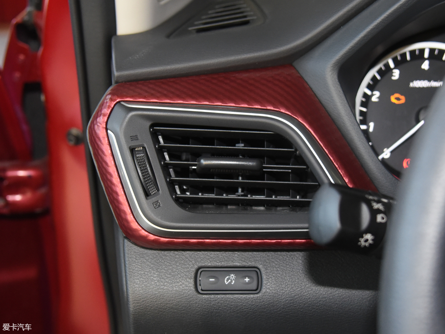 2016LANNIA {B 1.6L CVTſ