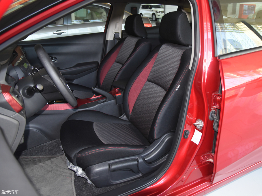 2016LANNIA {B 1.6L CVTſ