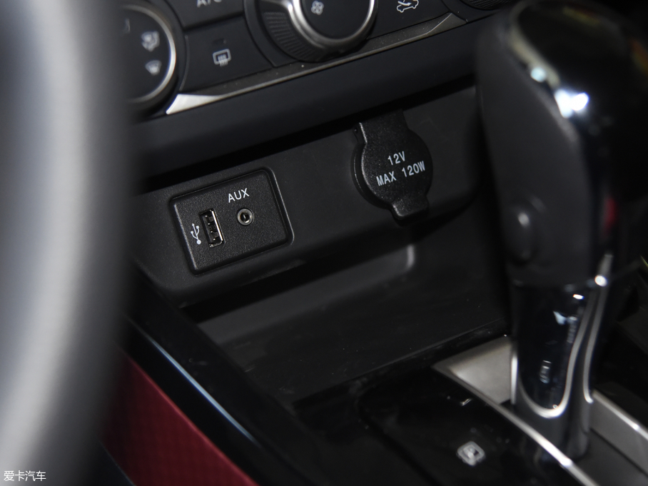 2016LANNIA {B 1.6L CVTſ