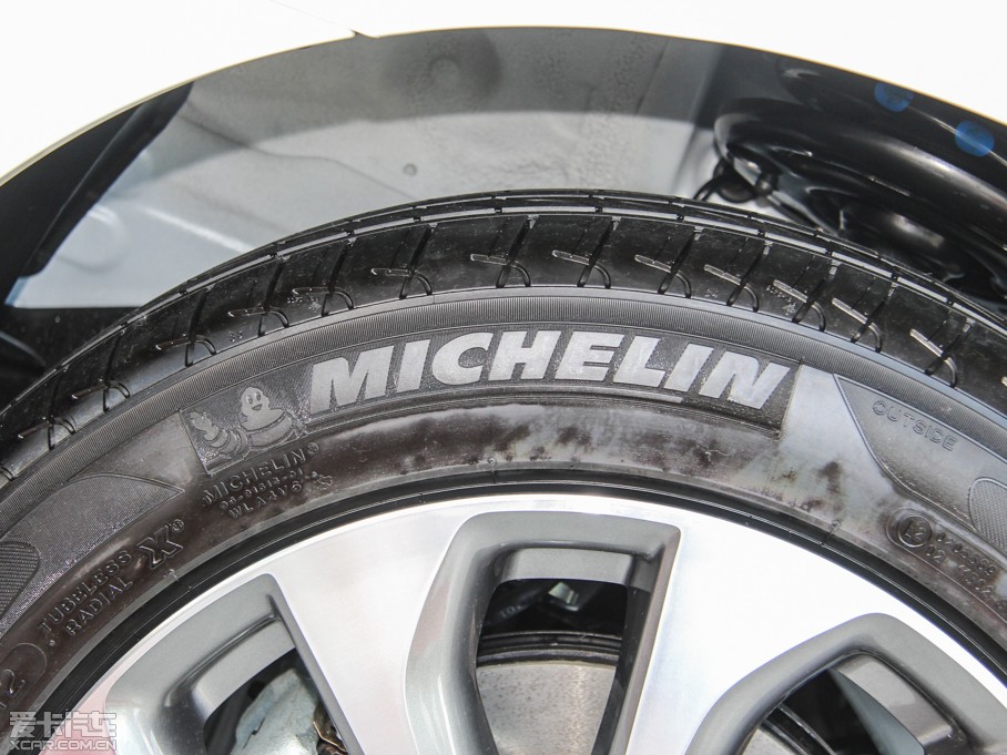 2015[  2.5L XV Wژsҫ