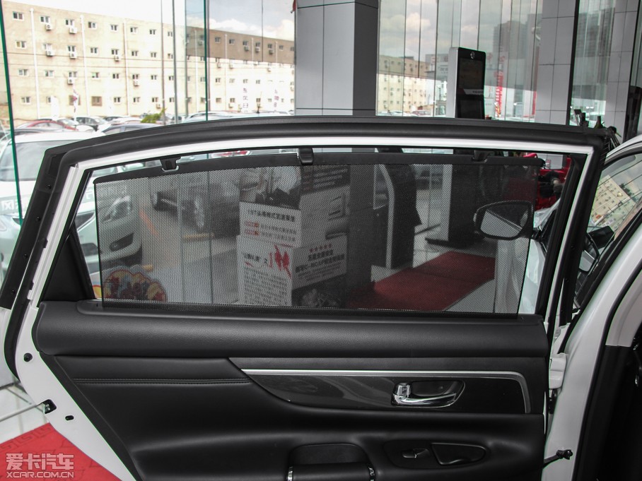 2015[  2.5L XV Wژsҫ