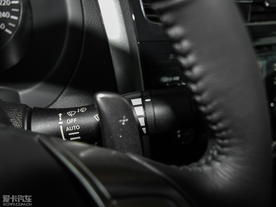 2015[  2.5L XV Wژsҫ