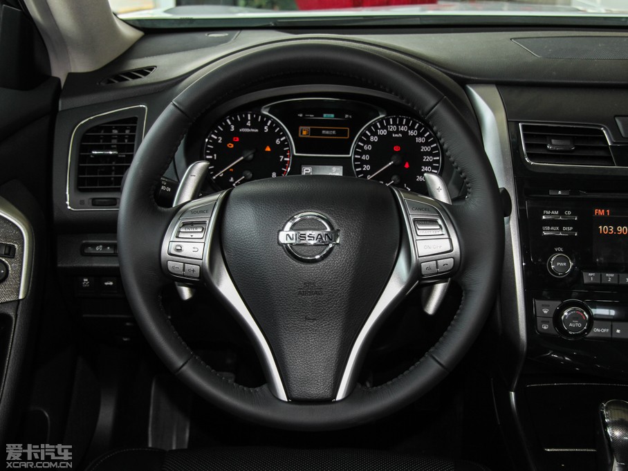 2015[  2.5L XV Wژsҫ