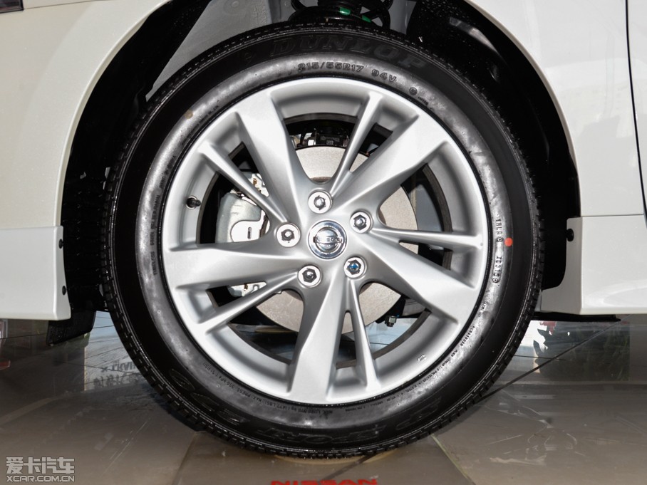 2015[ 2.0L XL- Sporty W\(yn)(dng)