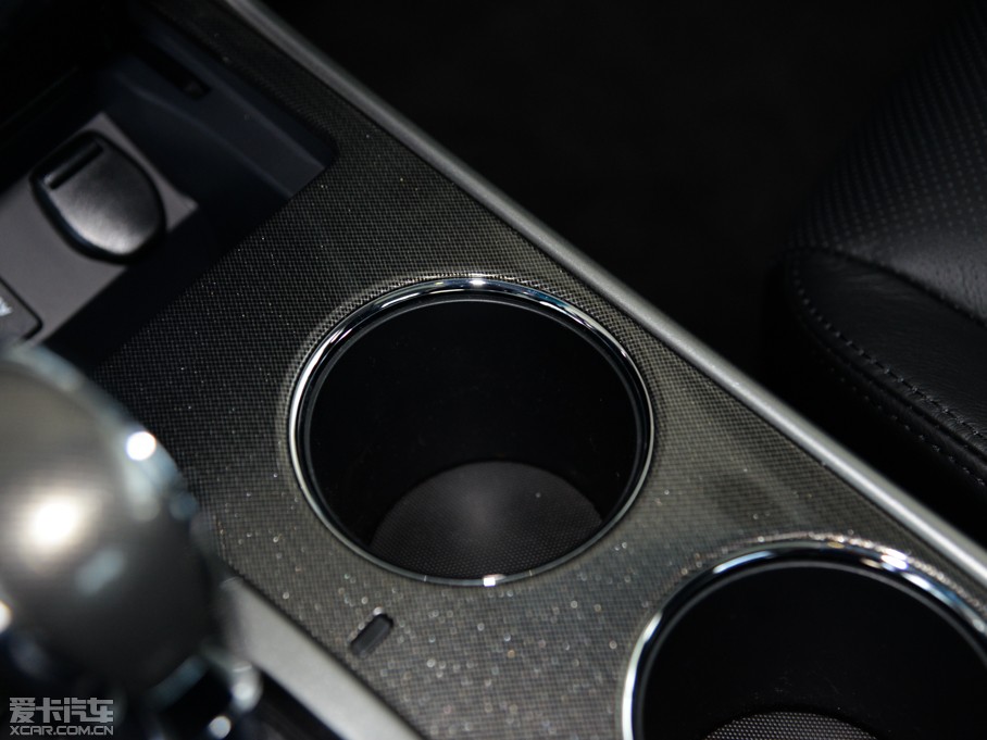 2015[ 2.0L XL- Sporty W\Ӱ