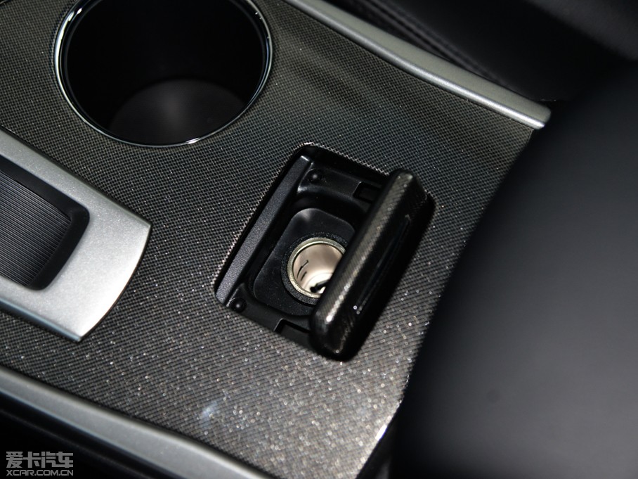 2015[ 2.0L XL- Sporty W\(yn)Ӱ