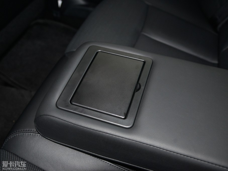 2015[ 2.0L XL- Sporty W\(yn)(dng)