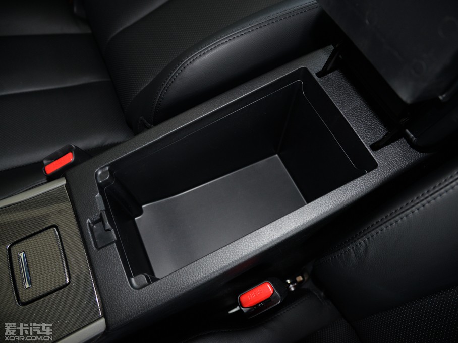 2015[ 2.0L XL- Sporty W\Ӱ