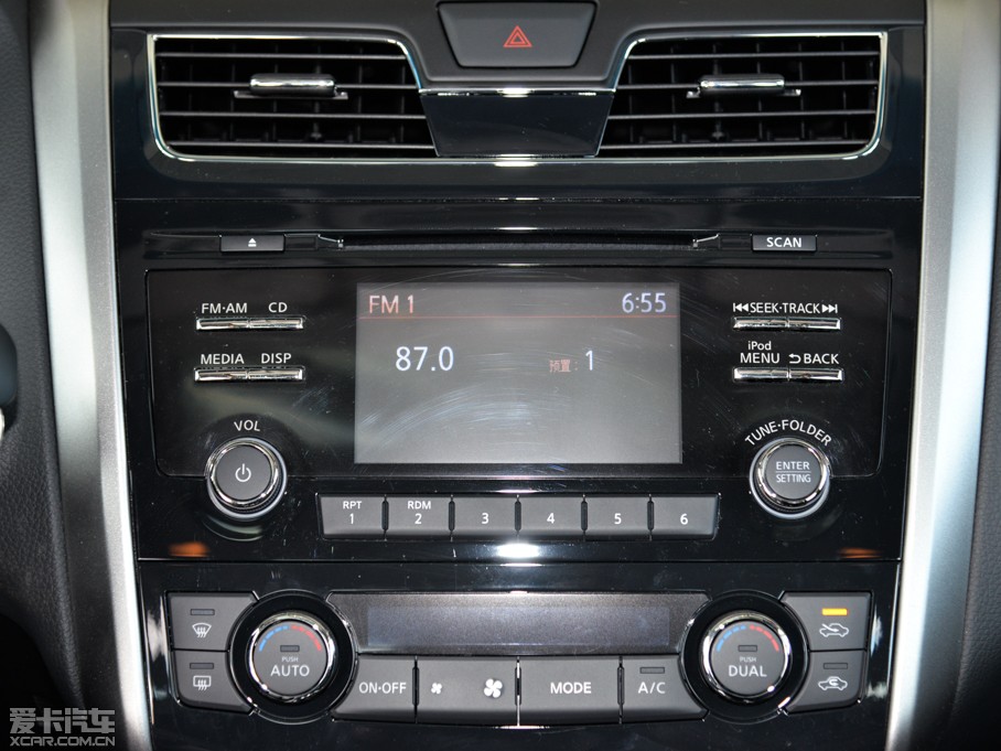 2015[ 2.0L XL- Sporty W\Ӱ