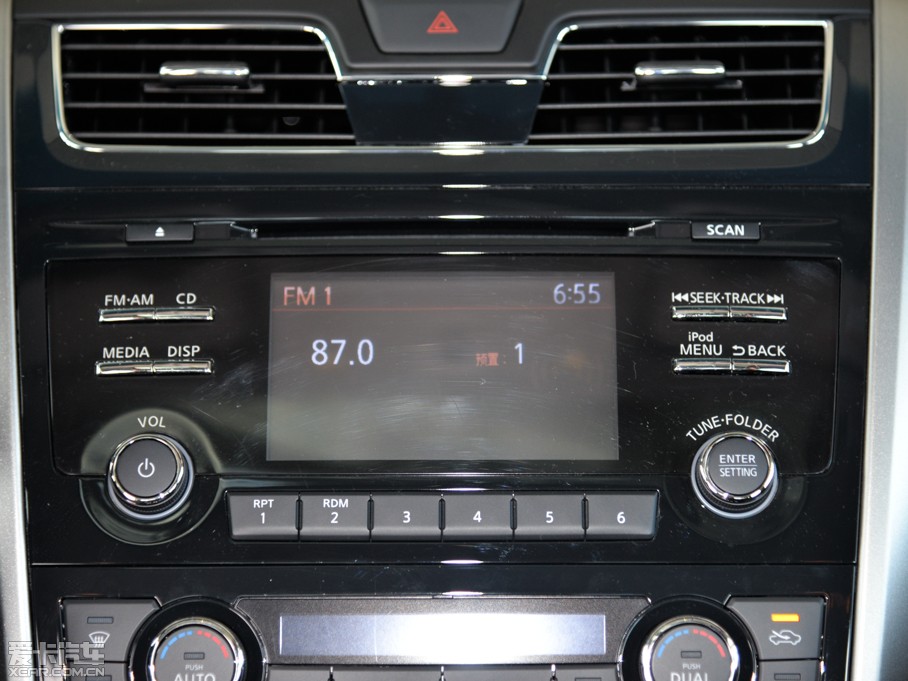 2015[ 2.0L XL- Sporty W\Ӱ