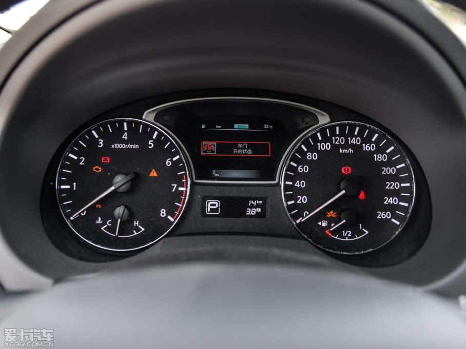 2015[ 2.0L XL Upper WڿƼ