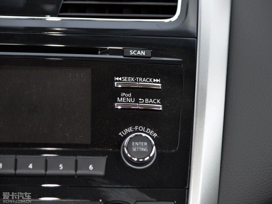 2015[ 2.0L XL Upper WڿƼ