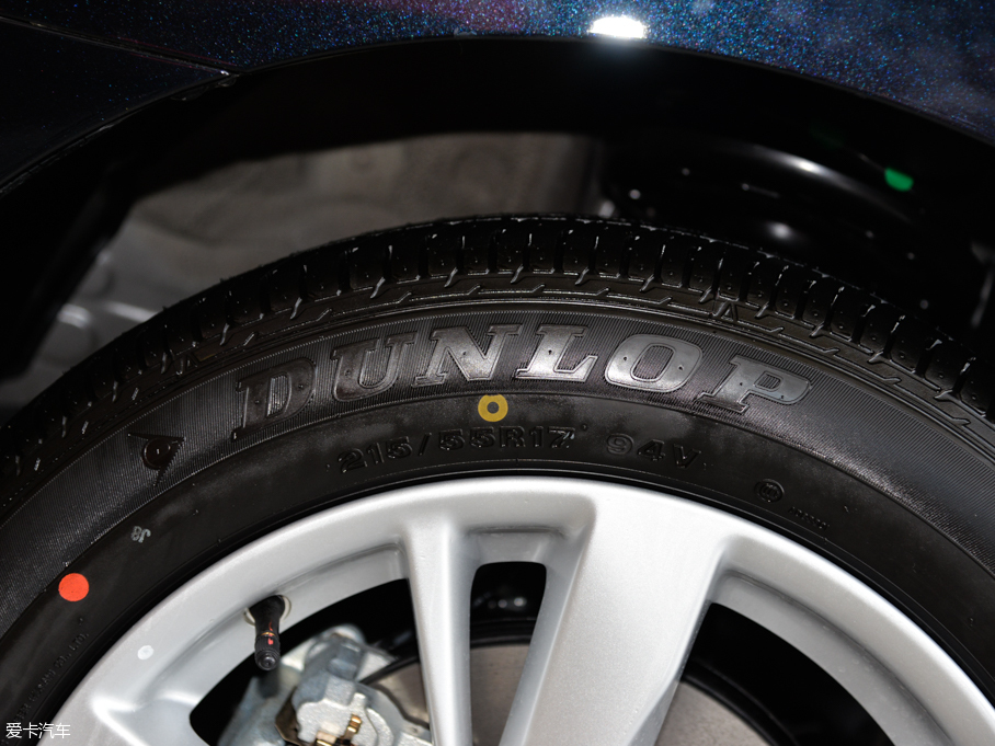 2015[ 2.5L XL Upper WڿƼ