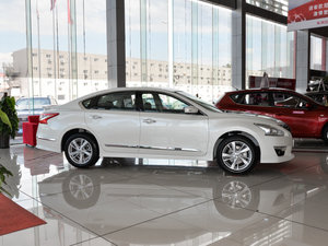 20152.0L XL- Sporty W\(yn)(dng) w^