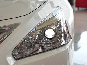 20152.0L XL- Sporty W\Ӱ 