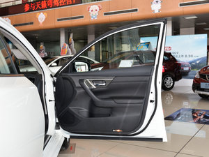 20152.0L XL- Sporty W\Ӱ g