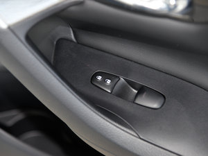 20152.0L XL- Sporty W\Ӱ g