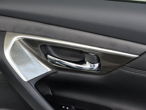 20152.0L XL- Sporty W\Ӱ g