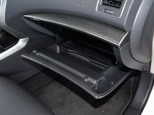 20152.0L XL- Sporty W\Ӱ 