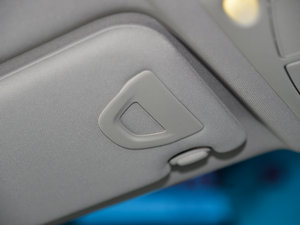 20152.0L XL- Sporty W\Ӱ g