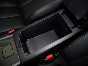 20152.0L XL- Sporty W\Ӱ g