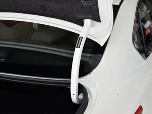 20152.0L XL- Sporty W\Ӱ 