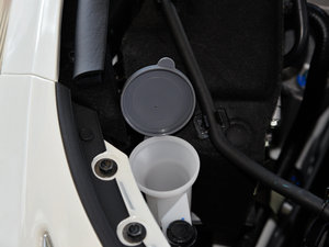 20152.0L XL- Sporty W\Ӱ 