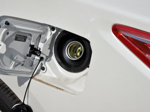 20152.0L XL Upper WڿƼ ^