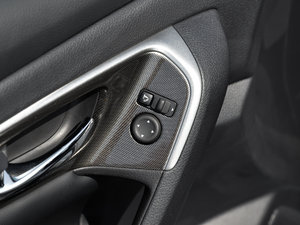 20152.0L XL Upper WڿƼ п؅^