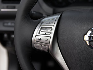 20152.0L XL Upper WڿƼ п؅^