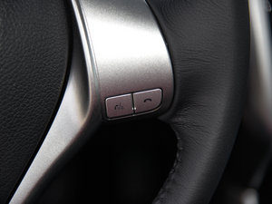 20152.0L XL Upper WڿƼ п؅^