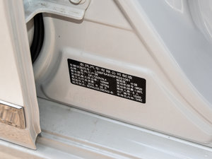 20152.0L XL Upper WڿƼ 