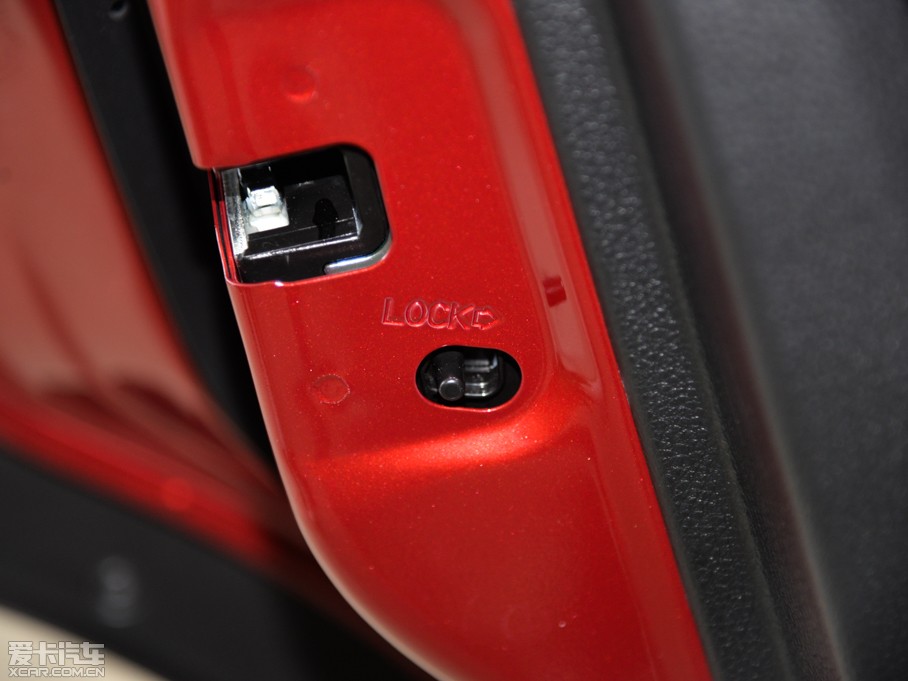 2015P J 1.6XV CVTῧ