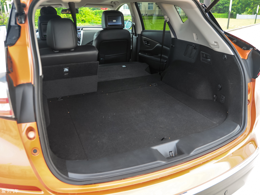 2015mHEV 2.5 S/C HEV XV (q)Ş