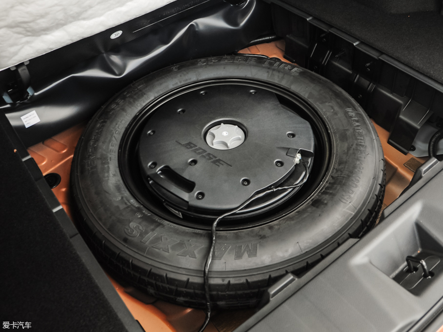 2015����mHEV 2.5 S/C HEV XV ���(q��)��Ş��