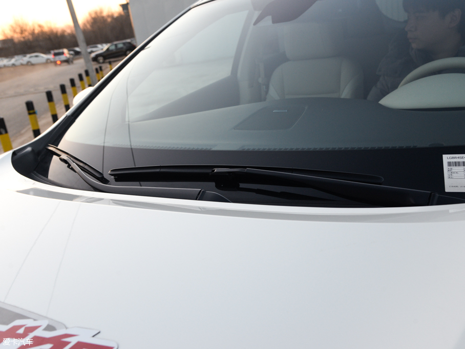 2015mHEV 2.5 S/C HEV XV Ş