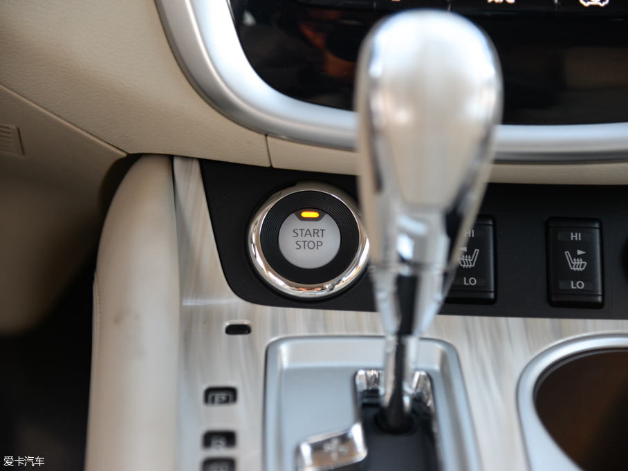 2015����mHEV 2.5 S/C HEV XV �����Ş��