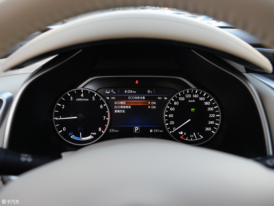 2015mHEV 2.5 S/C HEV XV (q)Ş