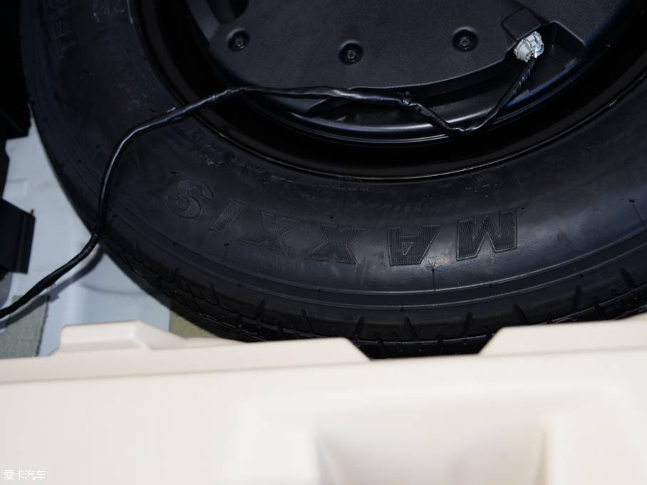 2015mHEV 2.5 S/C HEV XV Ş