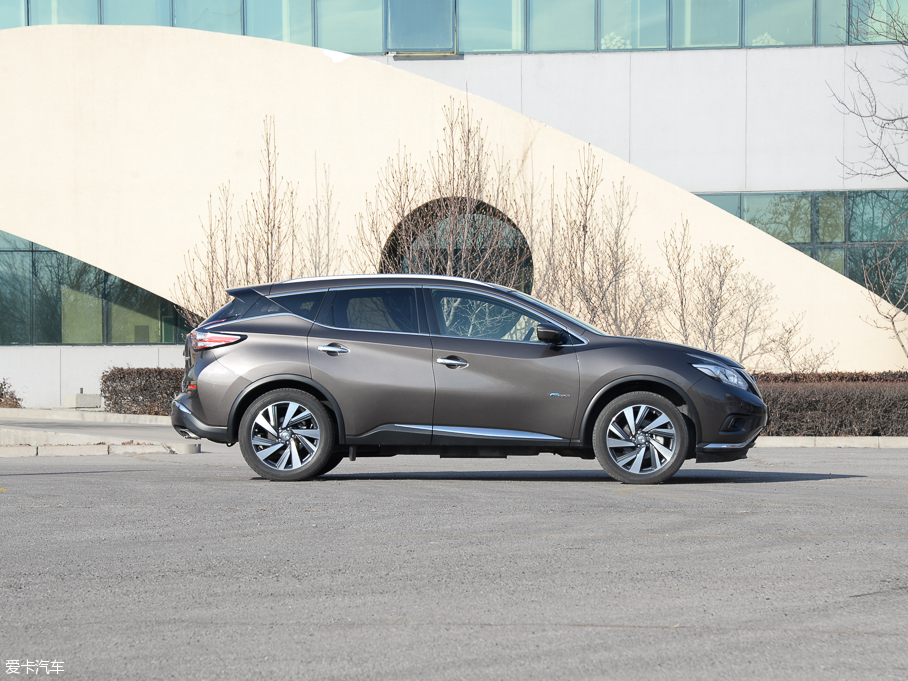 2015mHEV 2.5 S/C HEV XV Ş