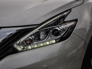 20152.5 S/C HEV XV (q)Ş (x)(ji)^