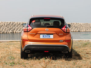 20152.5 S/C HEV XV Ş w^