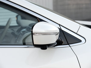 20152.5 S/C HEV XV (q)Ş (x)(ji)^(gun)