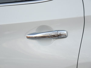 20152.5 S/C HEV XV Ş ^