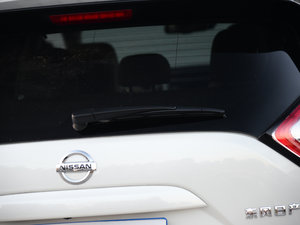 20152.5 S/C HEV XV Ş ^