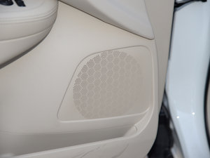 20152.5 S/C HEV XV Ş g