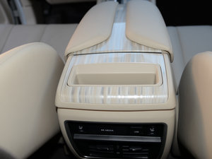 20152.5 S/C HEV XV Ş g