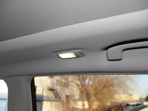 20152.5 S/C HEV XV Ş g