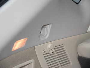 20152.5 S/C HEV XV Ş g