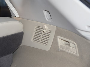 20152.5 S/C HEV XV Ş g